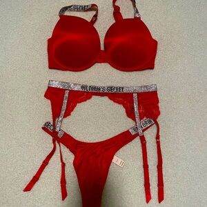 Victoria Secret Shine strap complete set!